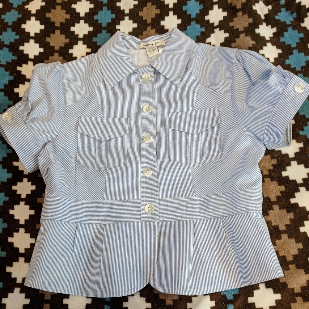 Jennifer & Grace Button Down Short Sleeve Blazer - Picture 5 of 8